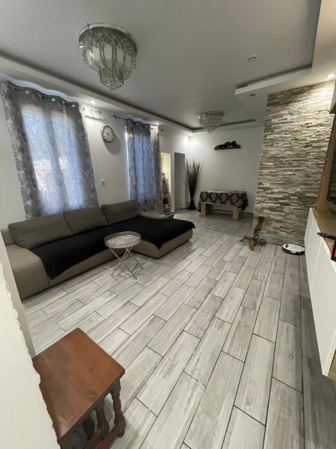 T3 Idealement Situe A Тулон Экстерьер фото